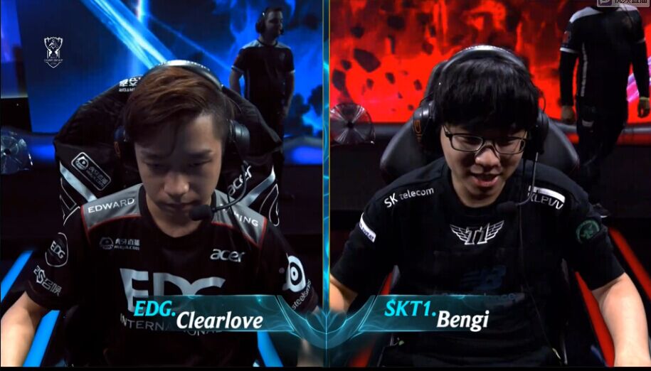 ​​​​LPL春季赛今日首发名单：Uzi暂时无缘战RNG